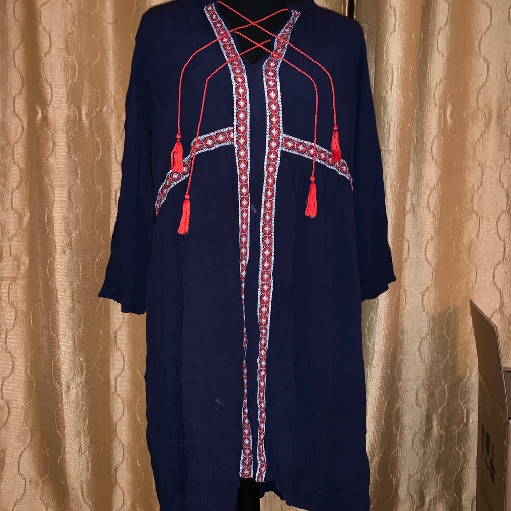 Free flowing dress. Worn 1 time